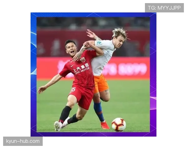 足球规则中身体冲撞的判罚标准与合理范围详解 足球规则中身体冲撞的判罚标准与合理范围详解